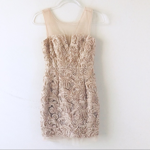 Robe BCBG Max Azria Almond Blossom Chambrey Sans Manches - Taille 8 - Couleur Beige - Neuve Avec étiquettes